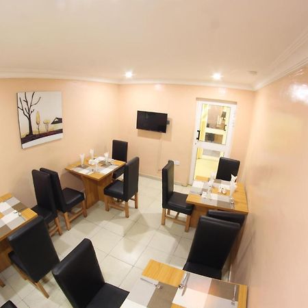 Celia'S Suites Abeokuta Zewnętrze zdjęcie