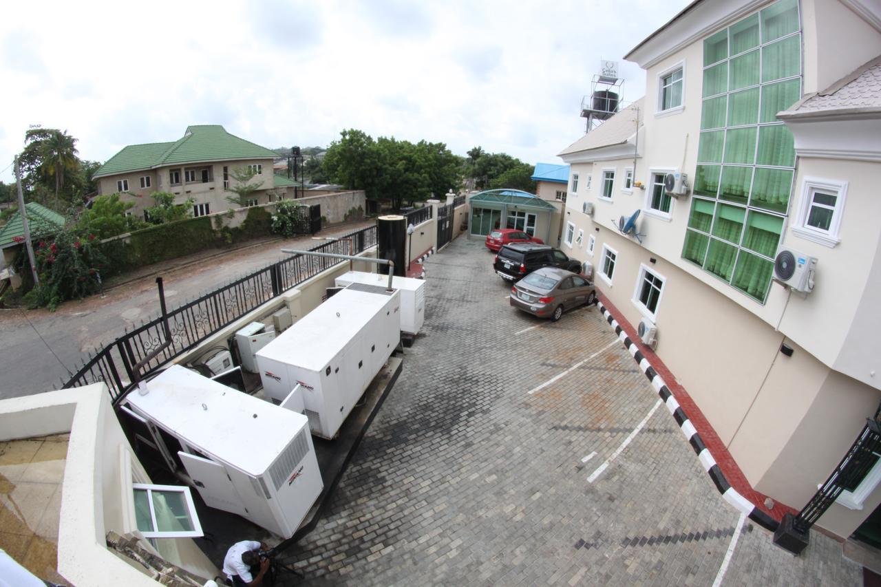 Celia'S Suites Abeokuta Zewnętrze zdjęcie